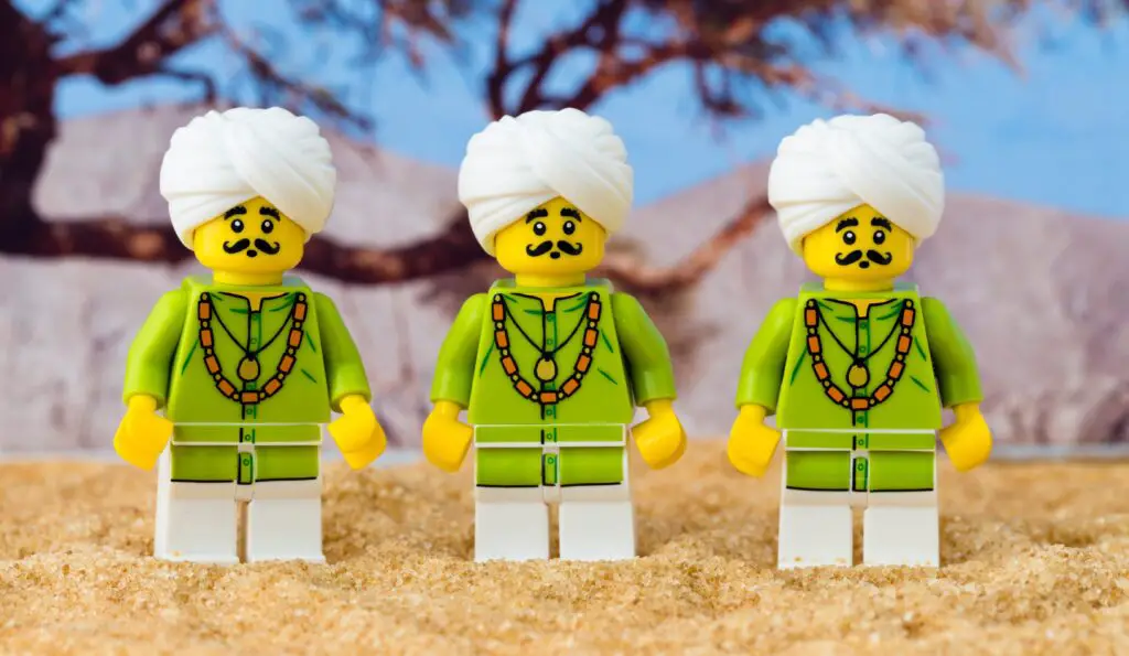 LEGO Indian Minifigures